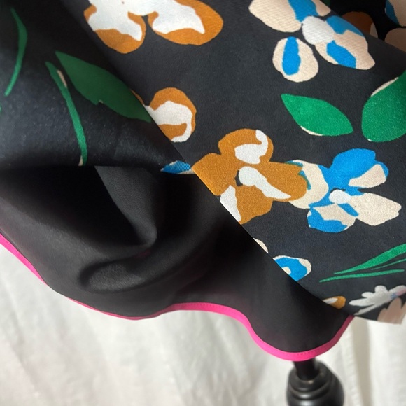 Kate Spade Meadow Shift Dress Size 12 Black Silk Blend Multicolor Floral - Picture 6 of 9